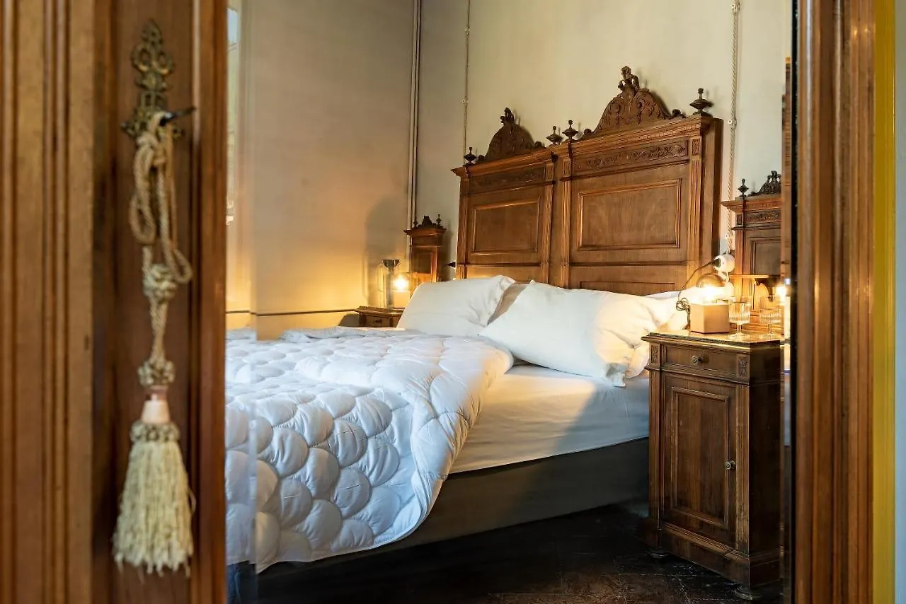 B&B Villa Rosalinda Dongo Bed & Breakfast