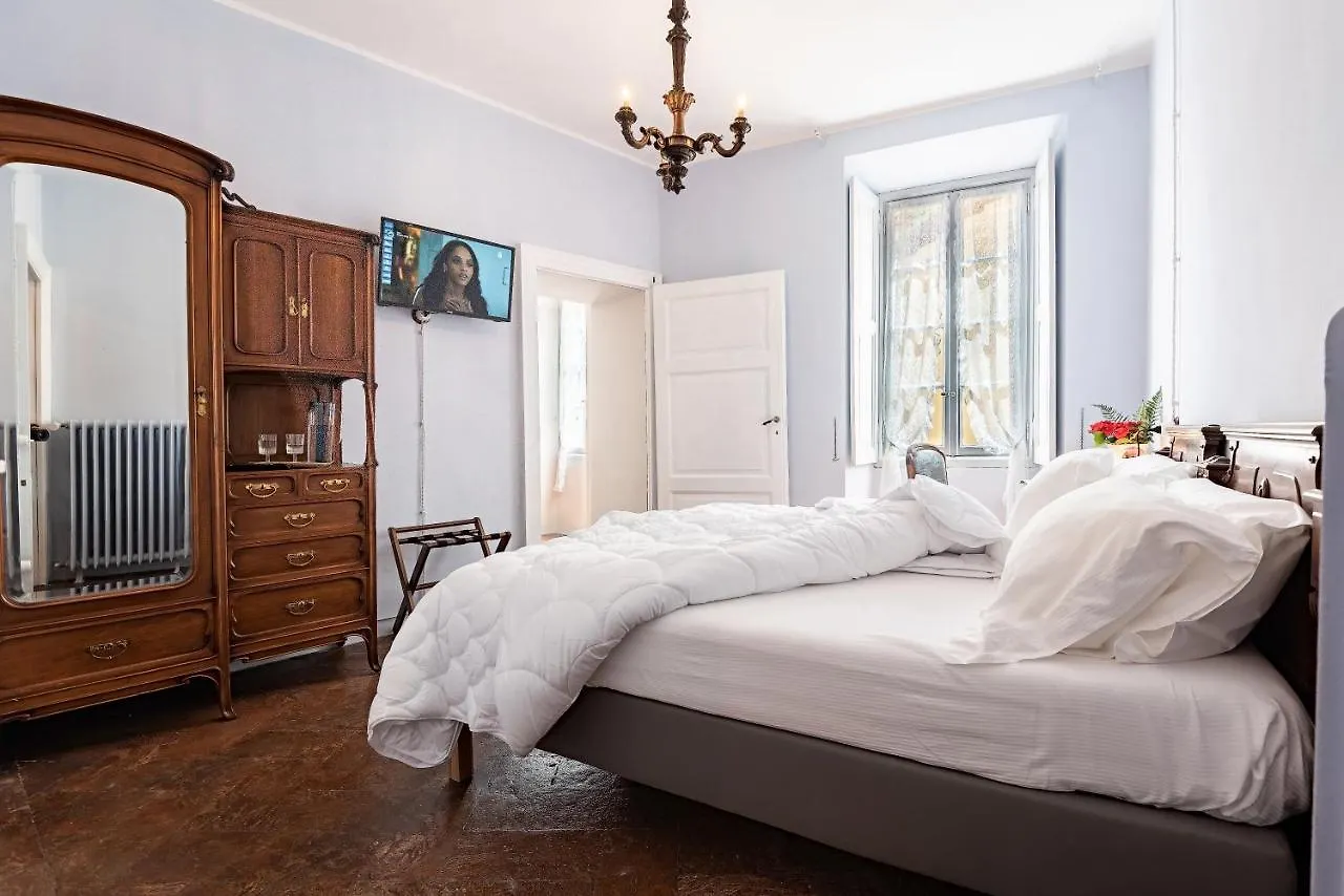 דונגו B&B Villa Rosalinda לינה וארוחת בוקר